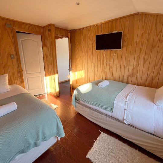 Rooms 6 and 9